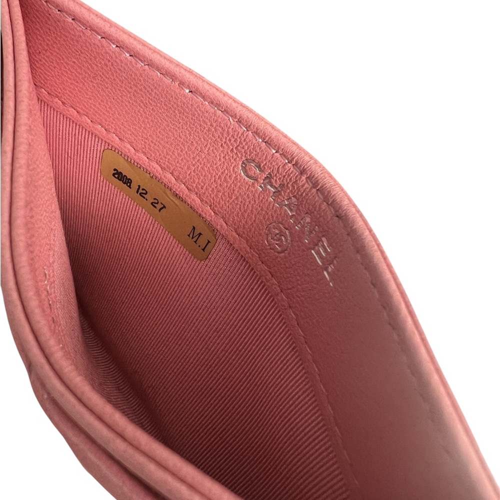 Chanel Classic Card Holder Quilted in Pink/Like New - Picture 8 of 9